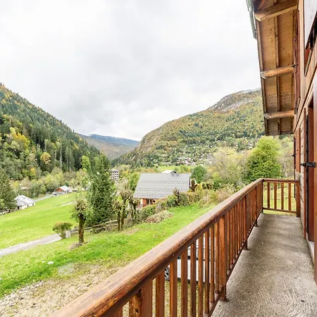 Le Revers Chalet *